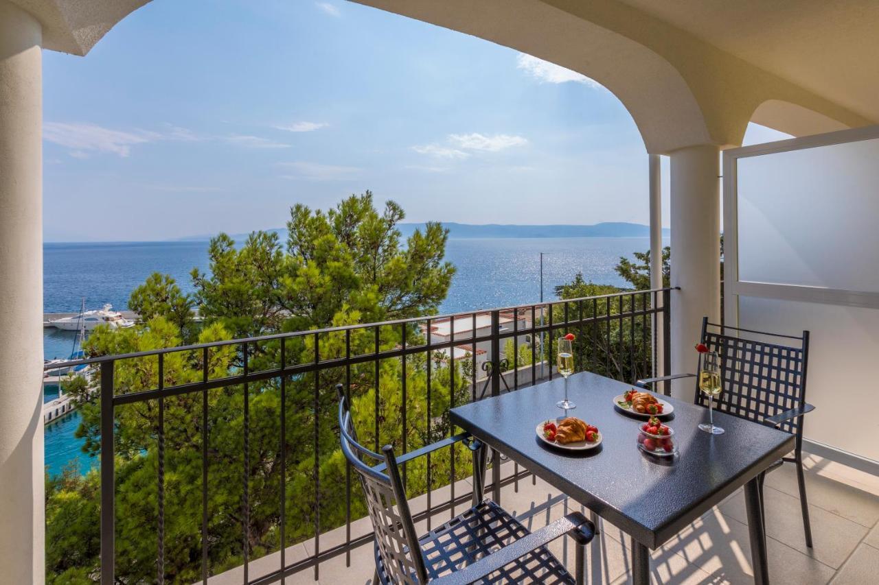 Palace Paulina Residence Novi Vinodolski Kültér fotó